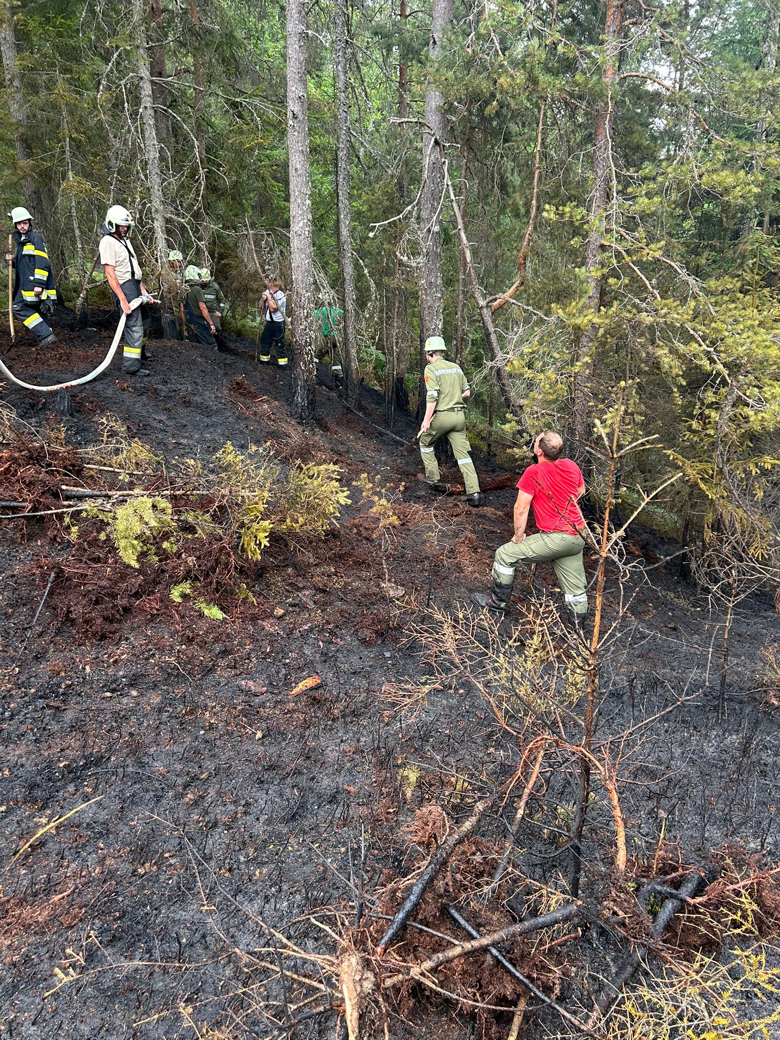 Mehr über den Artikel erfahren B2 – Rauchentwicklung im Freien in Grua – 06.07.2025